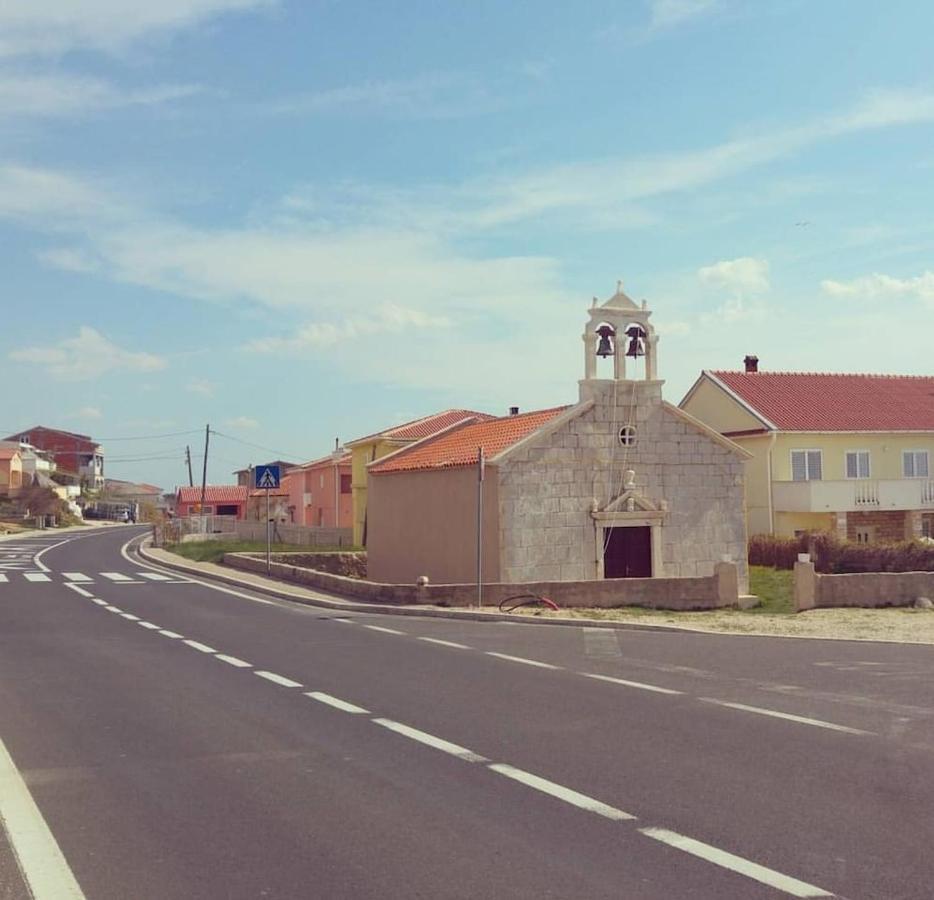 Apartman Lidija Dinjiška Kültér fotó